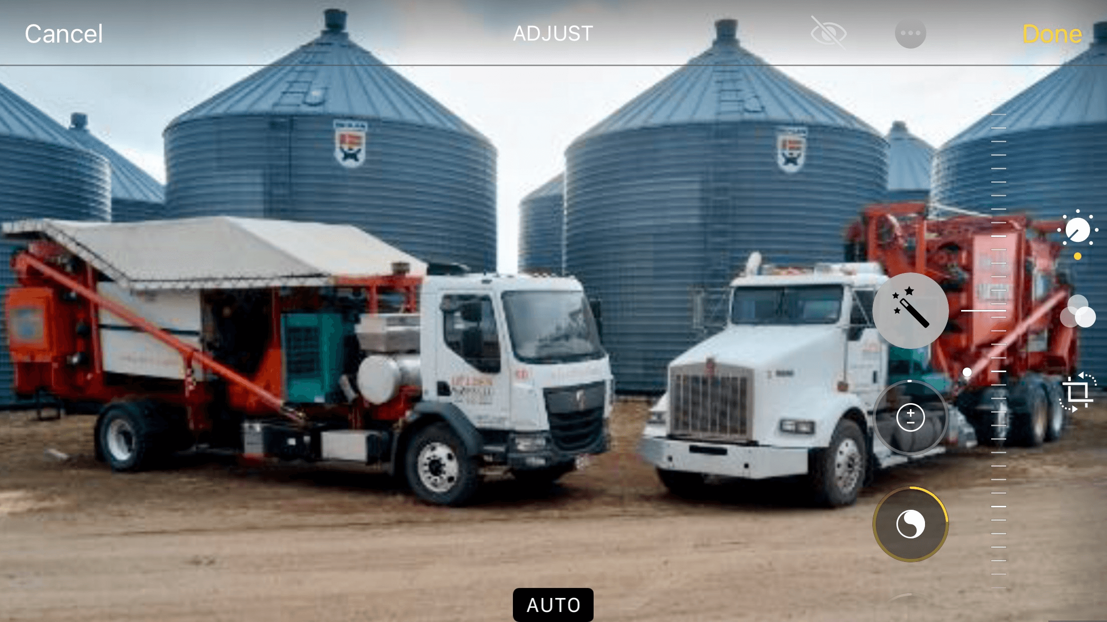 Gallery Image: Golden Waves llc Mobile Grain Cleaning